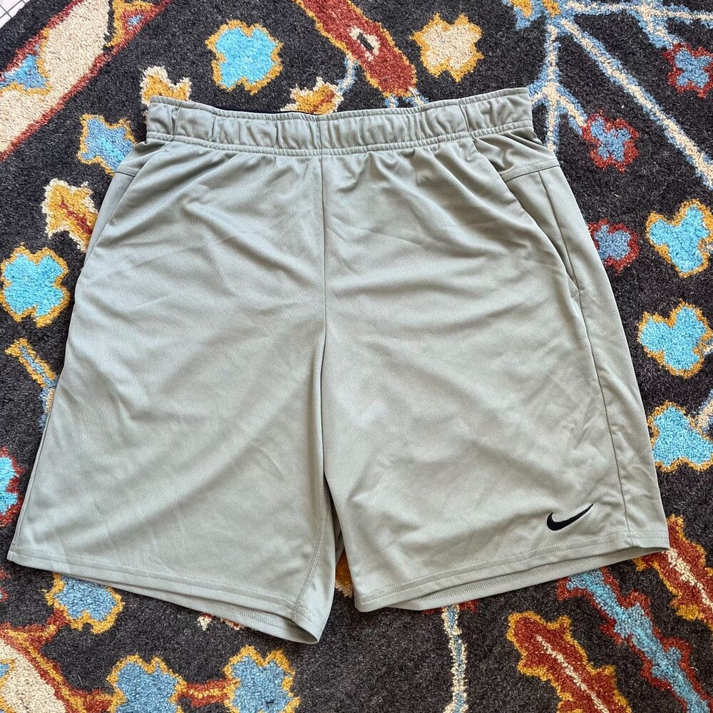 Nike Dri-Fit Running Workout Shorts - Medium